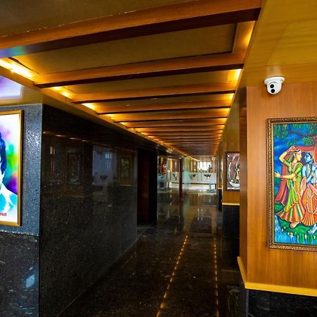 Hotel Vijayarani Tiruchirappalli Εξωτερικό φωτογραφία