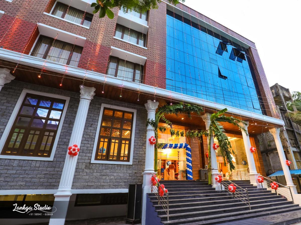Hotel Vijayarani Tiruchirappalli Εξωτερικό φωτογραφία