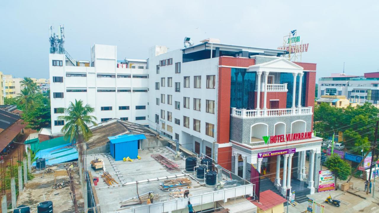 Hotel Vijayarani Tiruchirappalli Εξωτερικό φωτογραφία
