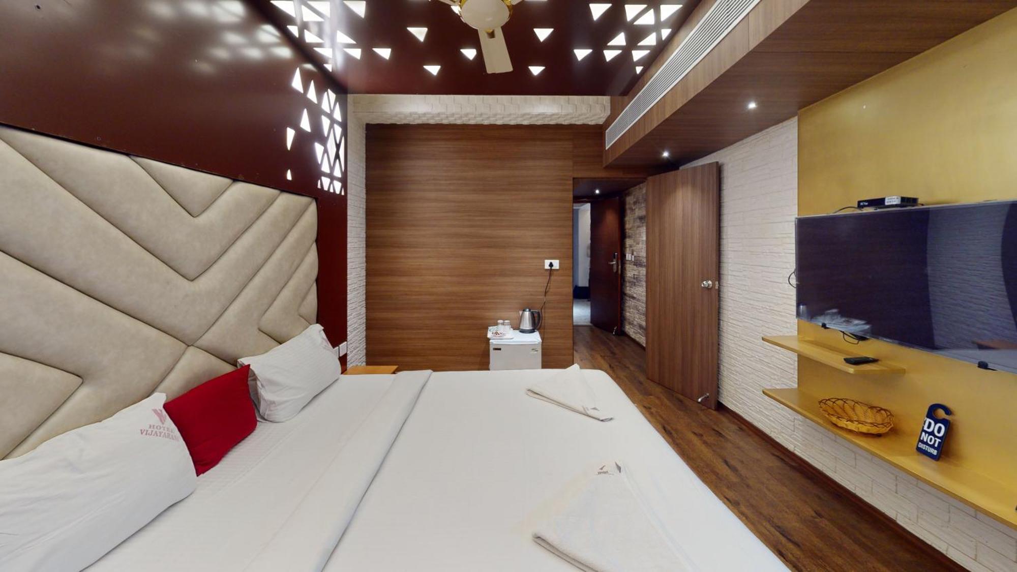 Hotel Vijayarani Tiruchirappalli Εξωτερικό φωτογραφία